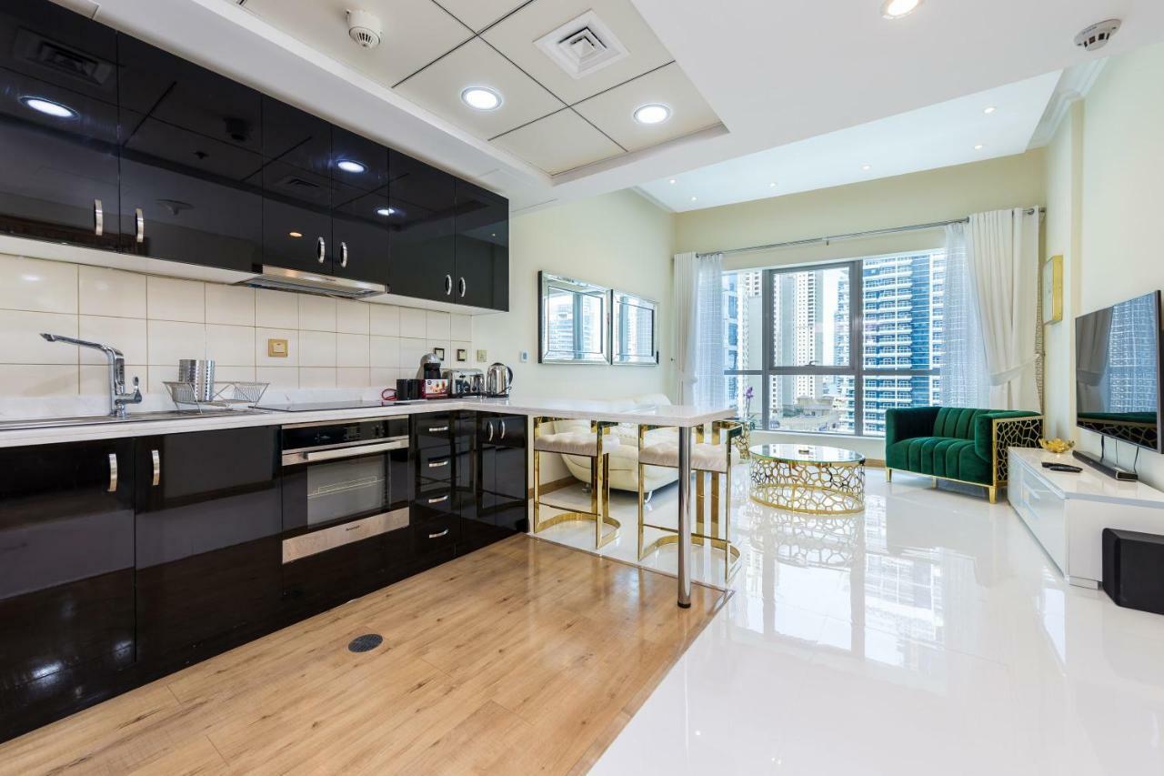 Bay Central Apartment, Dubai Marina By Deluxe Holiday Homes Экстерьер фото